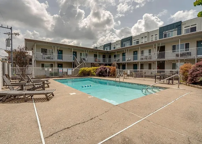 Berry Hill Urban Oasis - By 12 South & Vanderbilt