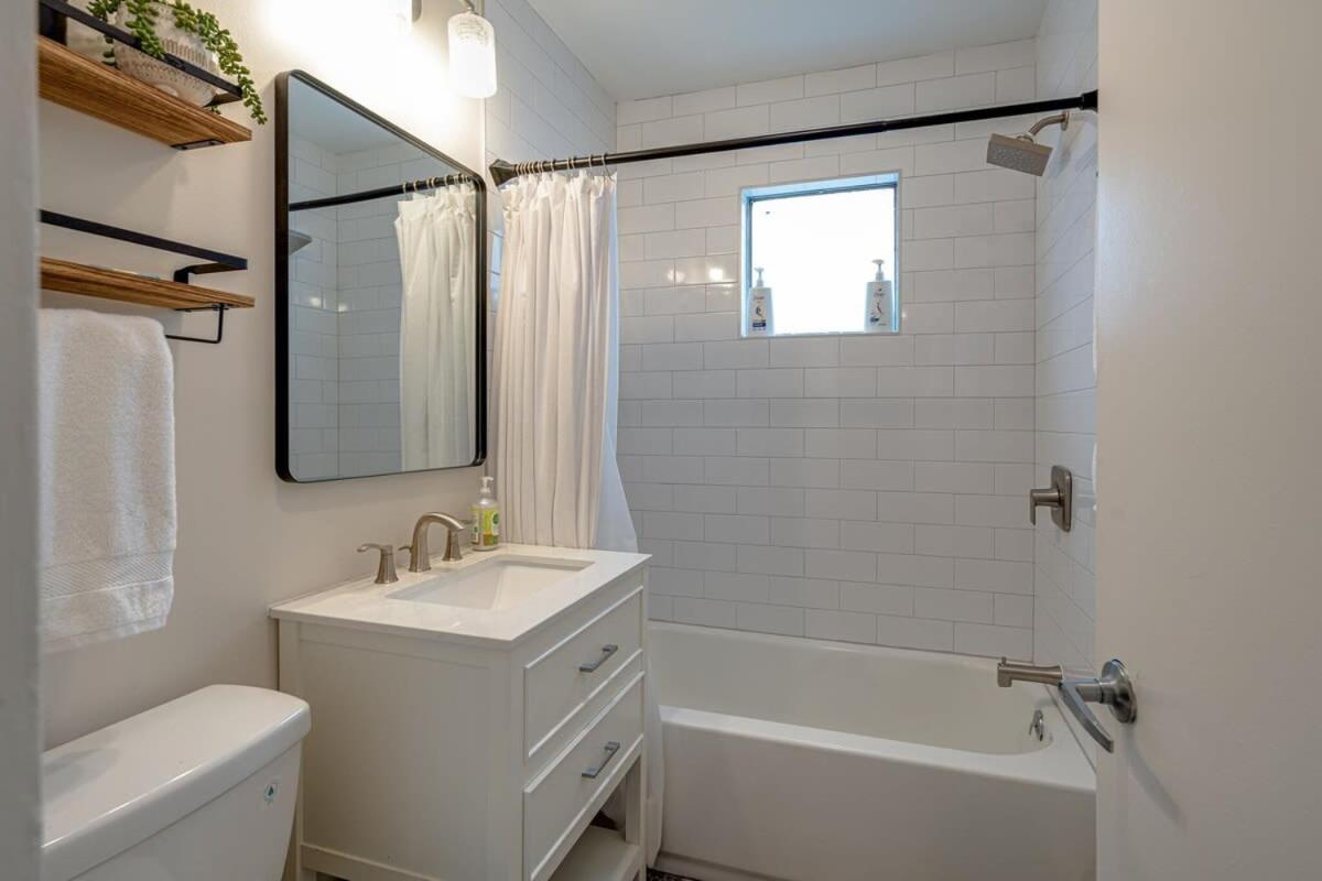 Berry Hill Urban Oasis - By 12 South & Vanderbilt Apartment